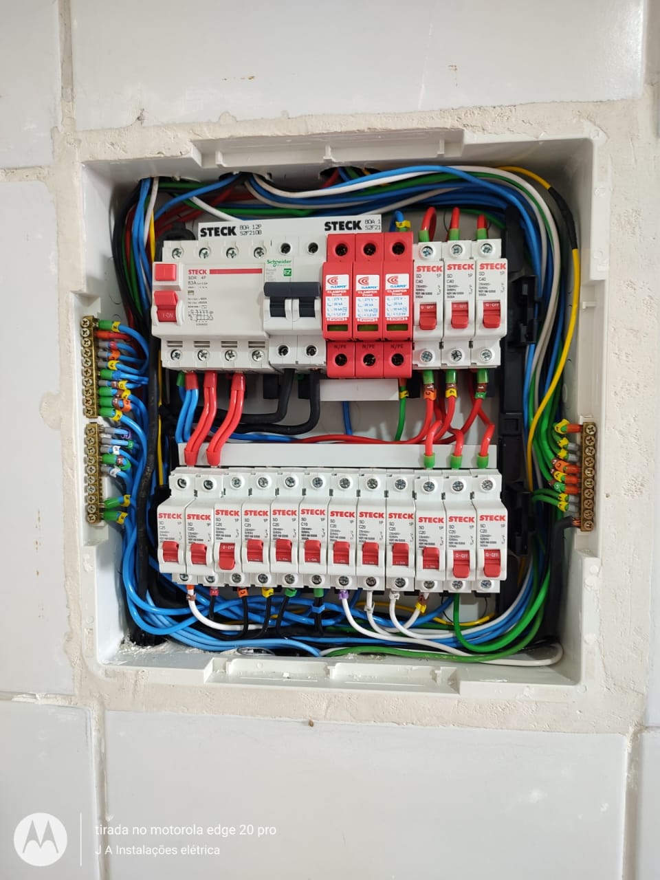 JA Instalações Elétricas