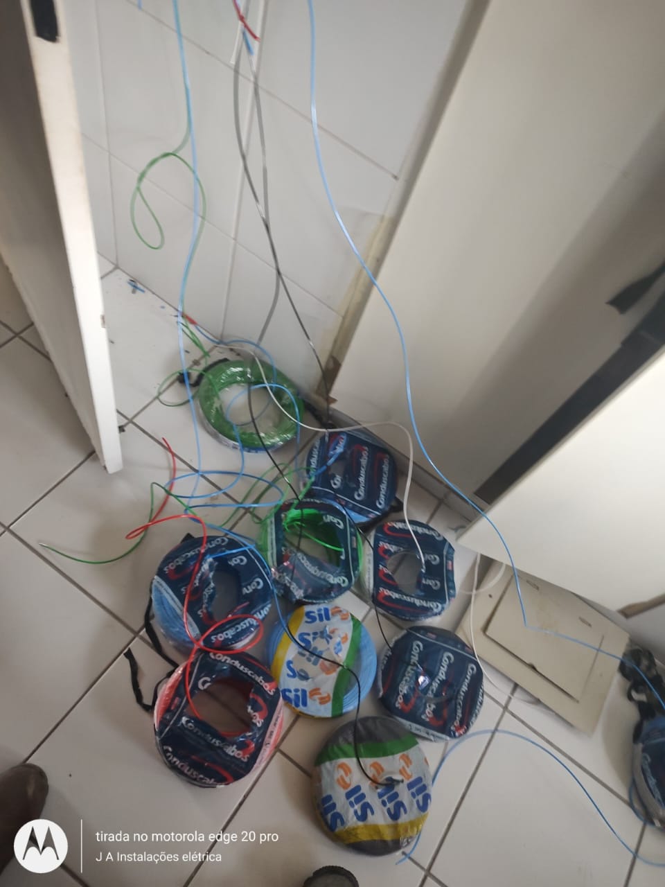 JA Instalações Elétricas